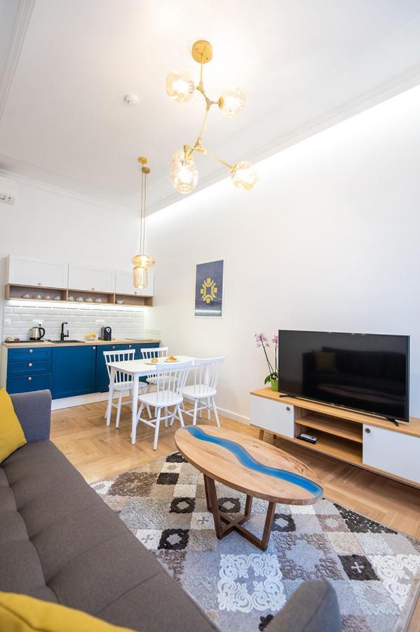 Luxury Suite In City Centre Сараево Экстерьер фото
