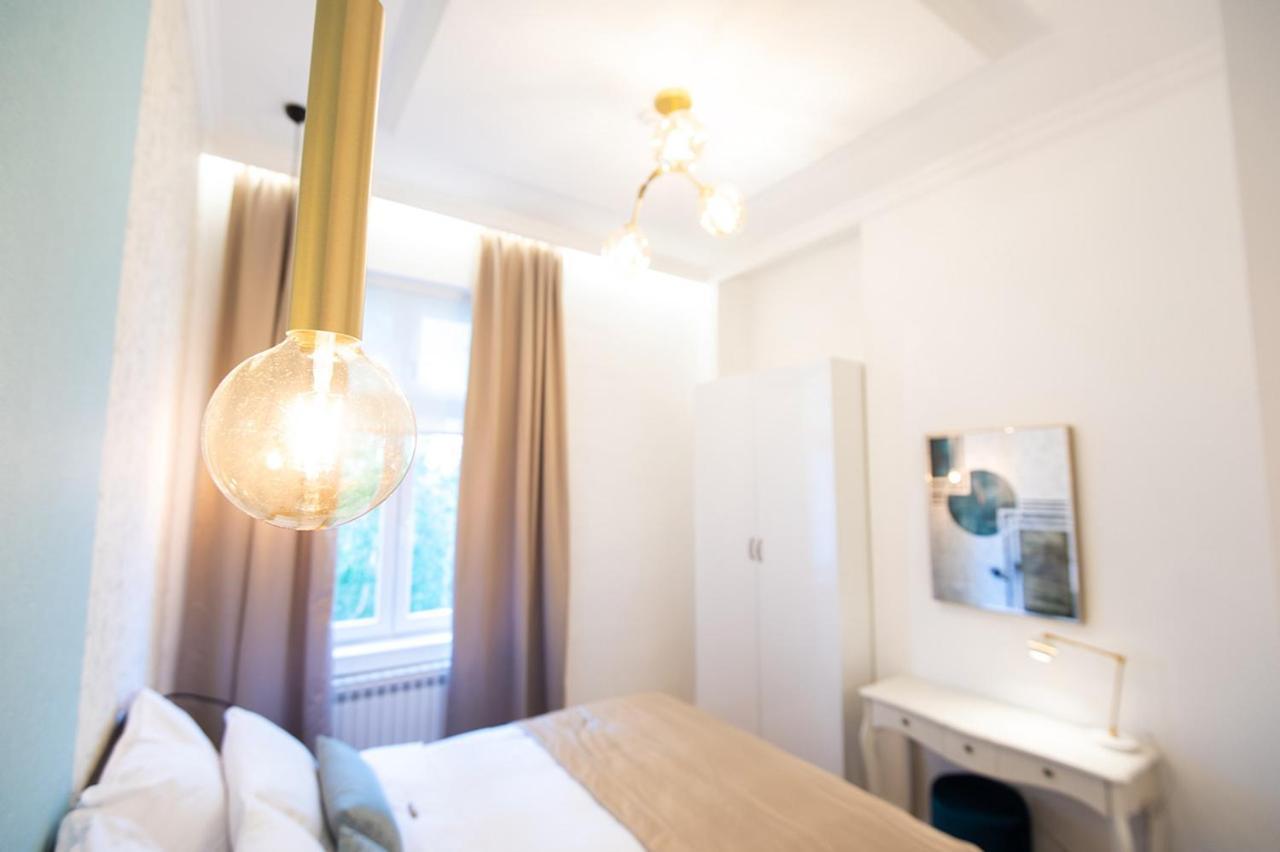 Luxury Suite In City Centre Сараево Экстерьер фото